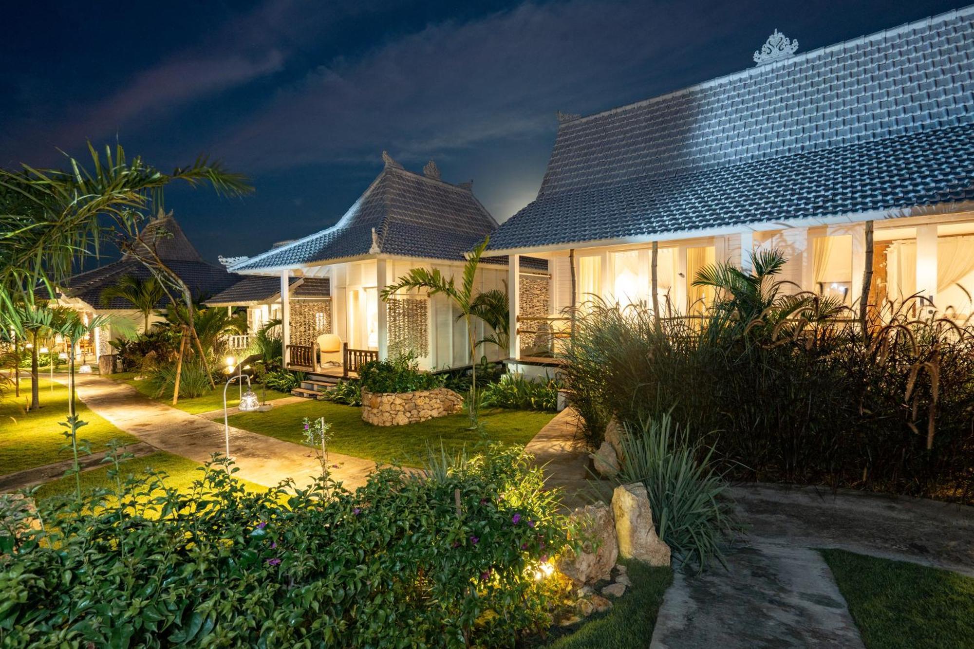 Paus Putih Hotel Lembongan Kültér fotó