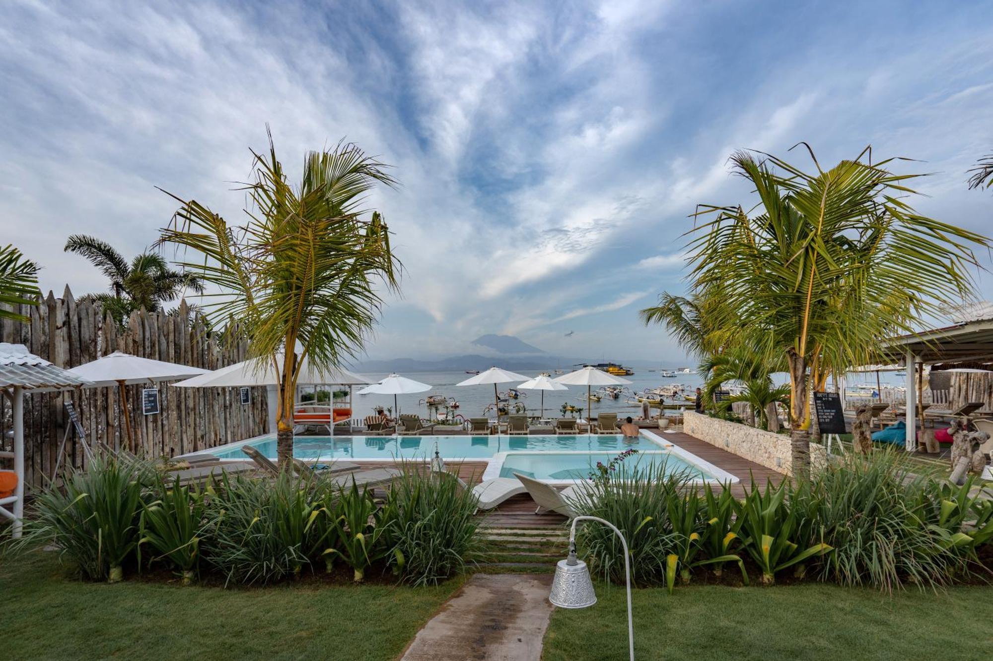 Paus Putih Hotel Lembongan Kültér fotó