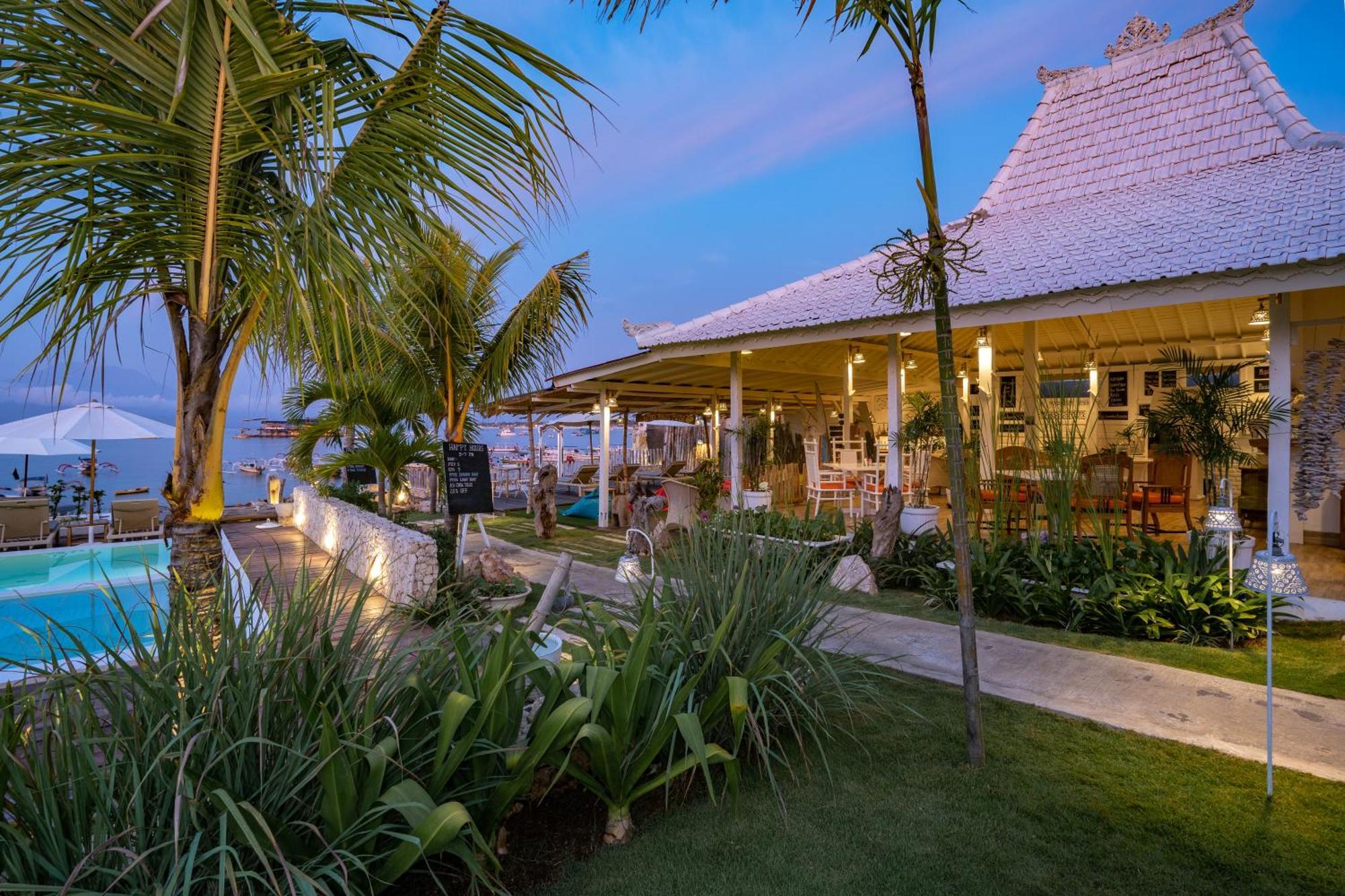 Paus Putih Hotel Lembongan Kültér fotó